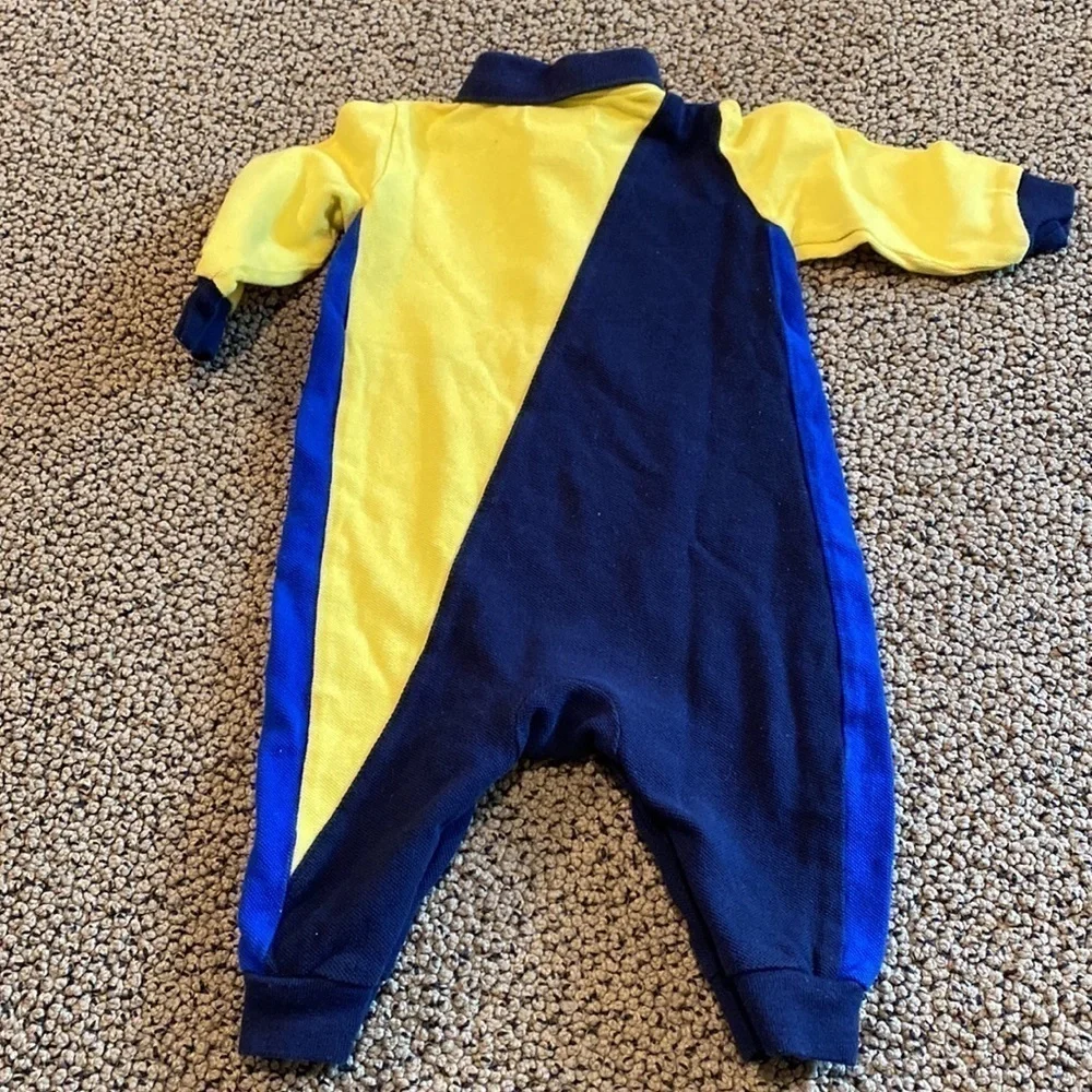 Ralph Lauren Long Sleeved Onesie Size 6 Months in Like New Condition